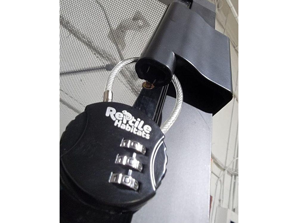 Reptile Enclosure Door Lock Set - Image 3